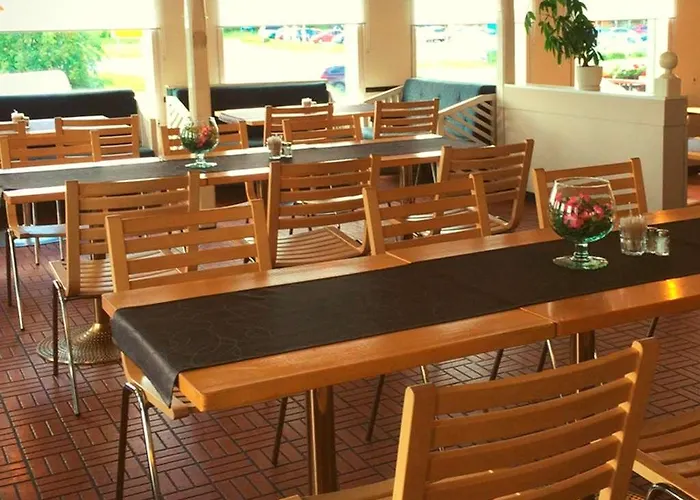 酒店 Hotel Jaemsae